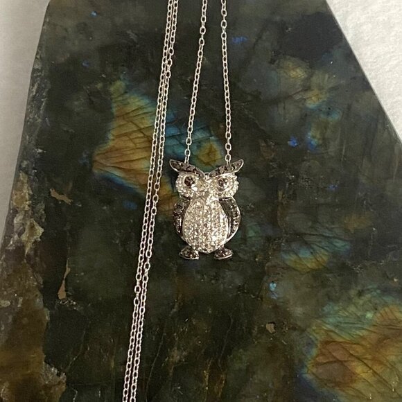 Sterling Silver 925 Black White Owl Single Diamond Pendant Necklace 18" Chain - Picture 1 of 16
